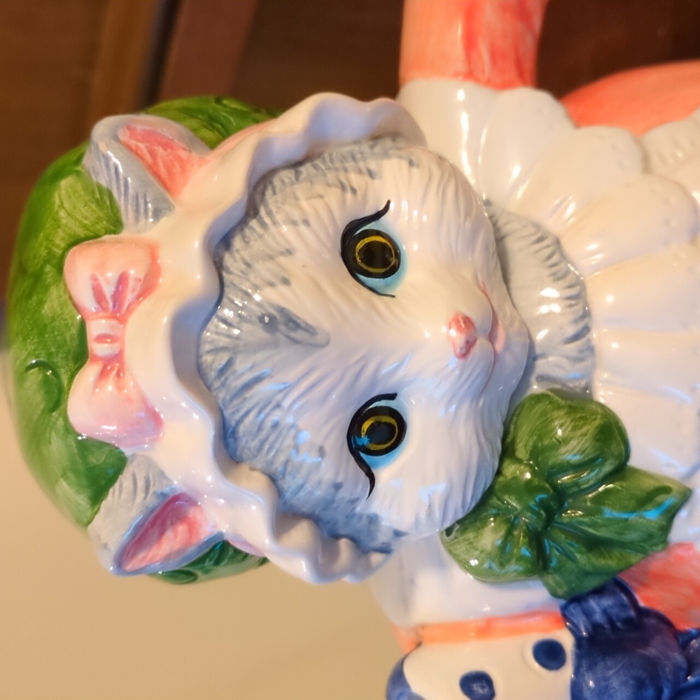 Cat Teapot - Picture 3 of 7